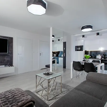 Linia Komfortu Gardenia Z Widokiem Na Morze Epapartamenty