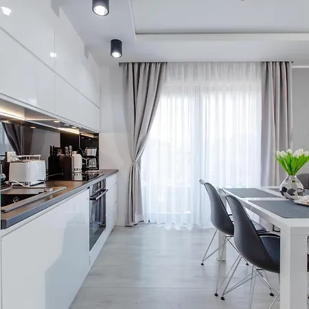 Apartment Linia Komfortu Gardenia Z Widokiem Na Morze Epapartamenty