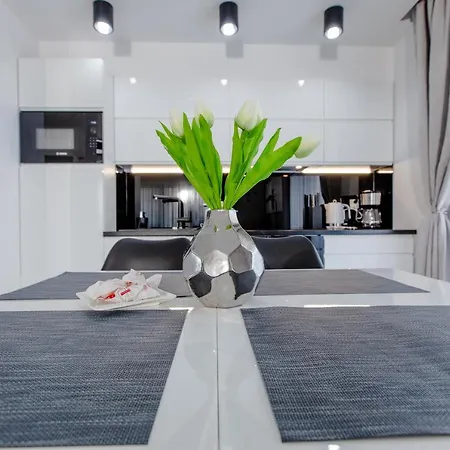 Linia Komfortu Gardenia Z Widokiem Na Morze Epapartamenty Daire