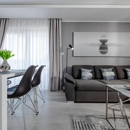 Linia Komfortu Gardenia Z Widokiem Na Morze Epapartamenty * Dziwnów